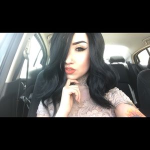 Meet your Posher, Luna